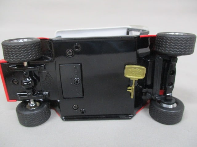 Georgia Bulldogs Diecast Golf Cart Bank w/Key 6" x 4" - 7