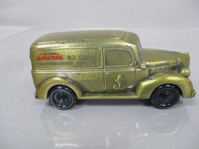 Vintage 1937 Schwans Ice Cream Cast Metal Truck Bank - 4