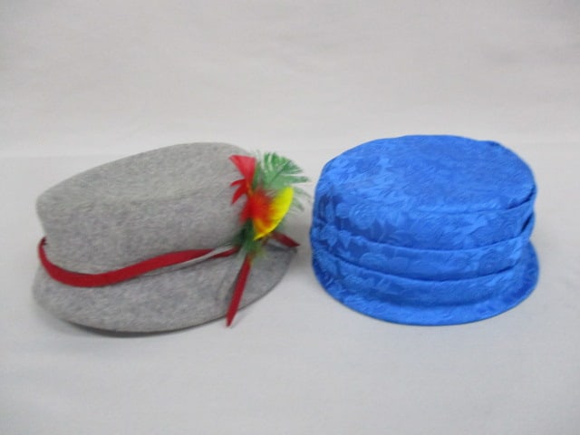 1 Pillbox Hat Grey Wool w/ Feathers By Glenover New York (1 of 6)