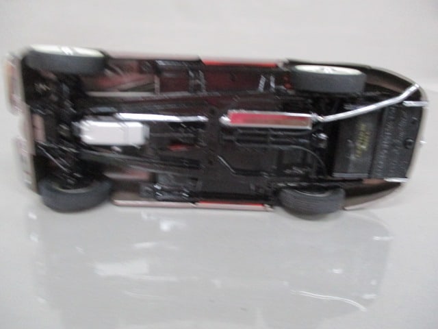 Danbury Mint 1944 Jaguar XK120 Silver Gray Diecast Model - 10