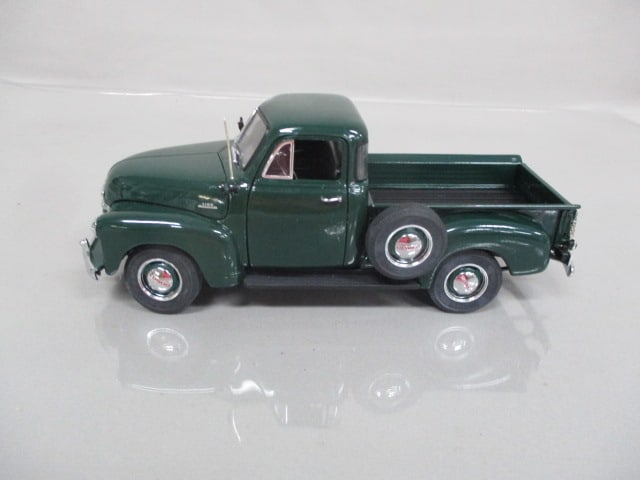 Danbury Mint 1953 Chevrolet 3100 Pickup Truck Diecast Model - 2