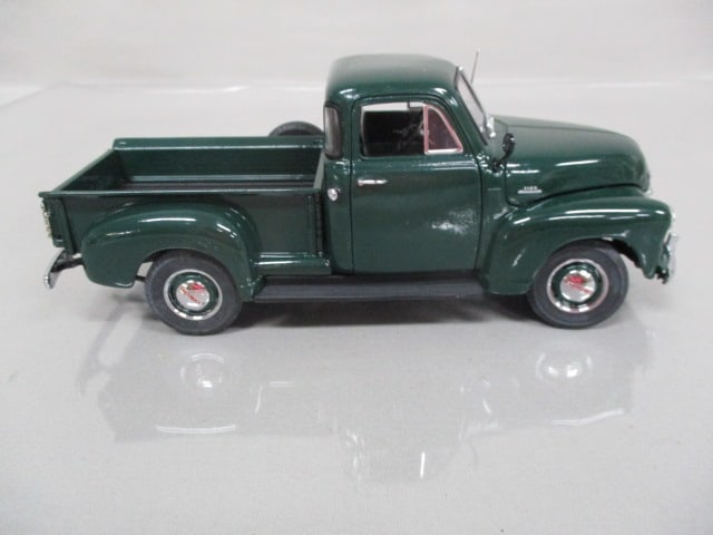 Danbury Mint 1953 Chevrolet 3100 Pickup Truck Diecast Model - 6