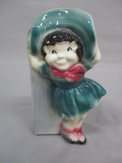 Royal Copley Girl in Green Dress Wall Pocket/Planter: 6.5" Has Crack on Back