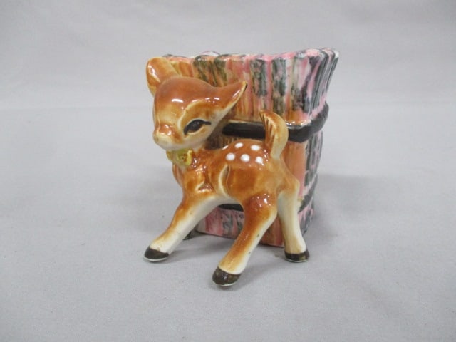 Vintage #1466 Fawn Planter 3" x 3.5": .