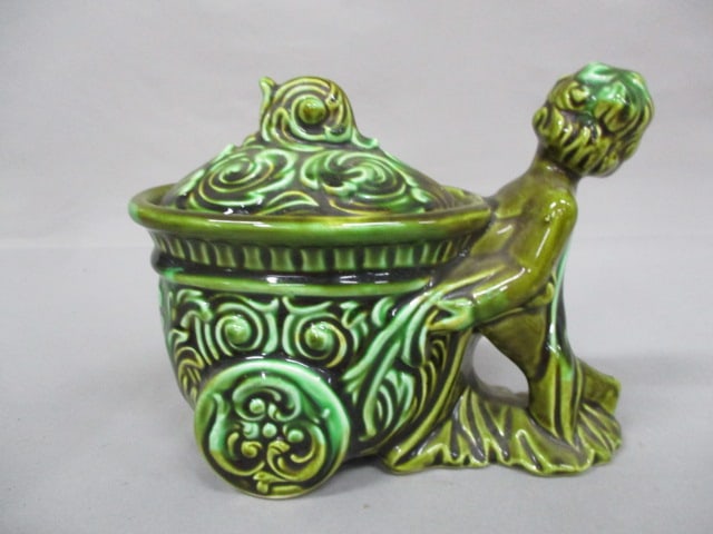 Vintage Boy Pushing Cart Candy Dish 7.5" x 5.5" - 4
