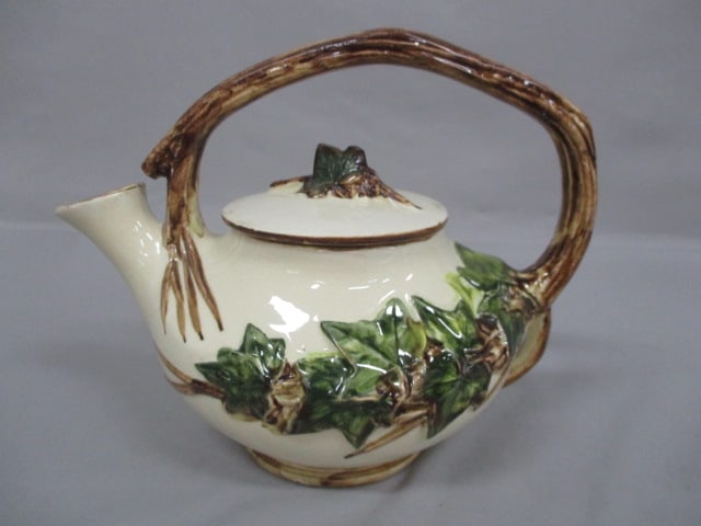 1940's/50's McCoy Tea Set "Ivy Pattern" - 2