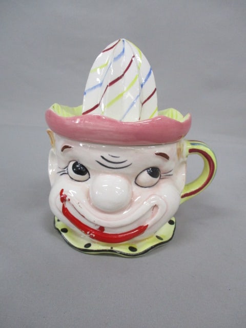 Vintage Tilso Clown Juicer/Reamer 5.5" (1 of 6)
