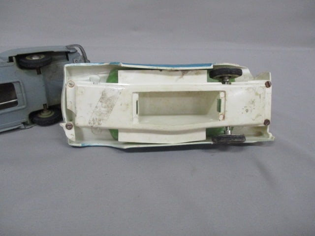 7 Scratch & Dent Promo Cars for Parts or Repair - 12