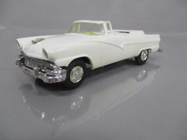 1956 Ford Fairlane Sunliner Convertible Promo: Small Crack on Windshield - See All Pictures