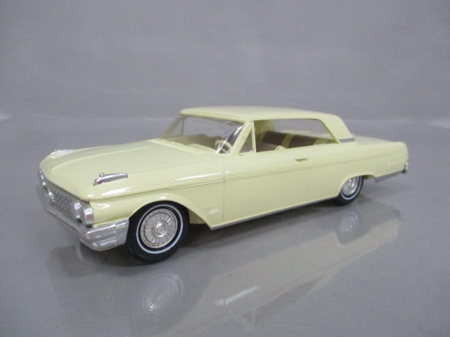 1962 Ford Galaxie 500 Promo: .