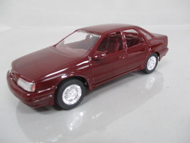 1989 Ford Taurus SHO Promo: .