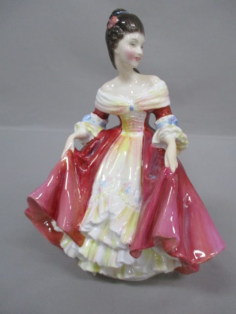 Royal Doulton Bone China #HN2229 "Southern Belle" Lady Figurine: .