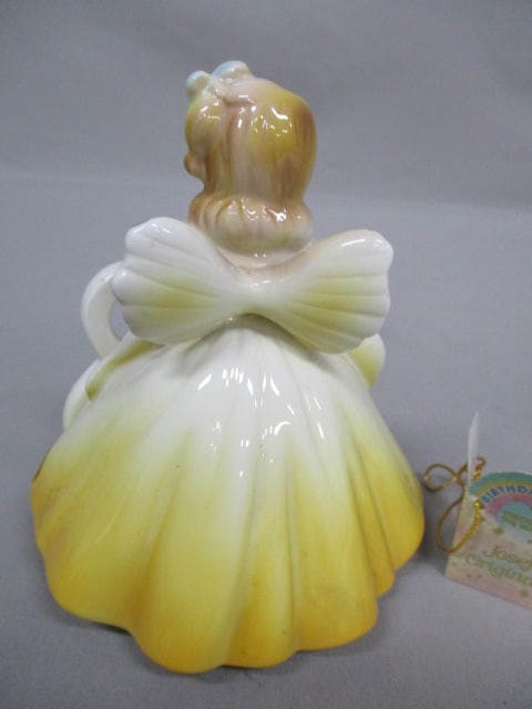 Vintage Josef Originals 8th Birthday Angel Figurine 4.5" - 5