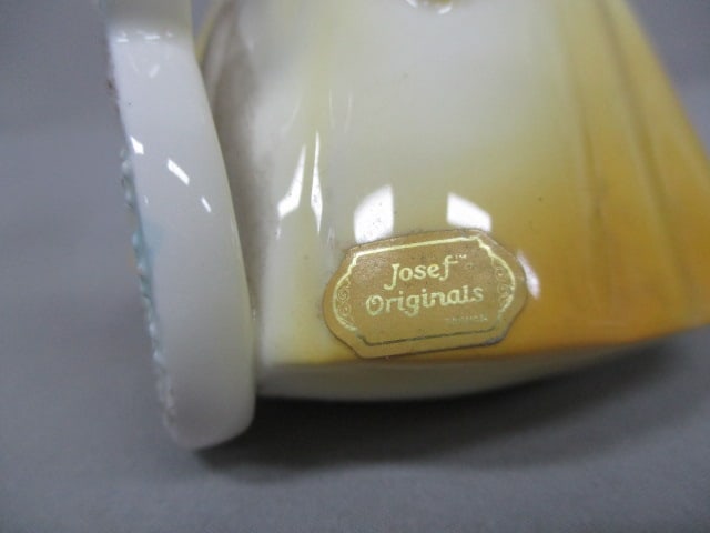 Vintage Josef Originals 8th Birthday Angel Figurine 4.5" - 6