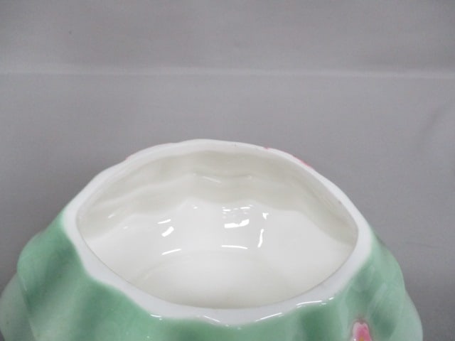 Ucagco Ceramic Girl Biscuit/Candy Jar 7.5" x 8" - 3