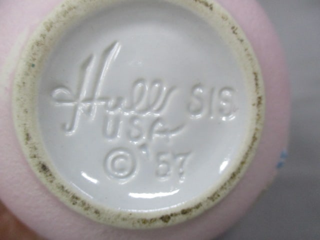 1957 Hull Pottery 3pc Tea Set in "Serenade" Pattern - 17