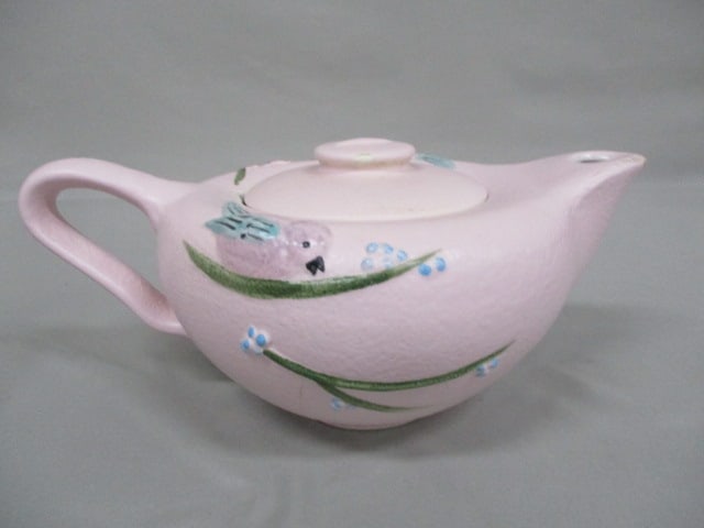 1957 Hull Pottery 3pc Tea Set in "Serenade" Pattern - 5
