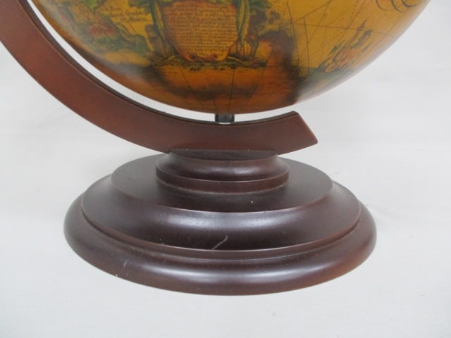 Vintage Italian Tabletop World Globe Dry Bar 16.5" x 21" - 2