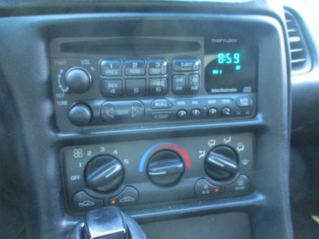 1999 Chevrolet 5.7 Liter Corvette - 14