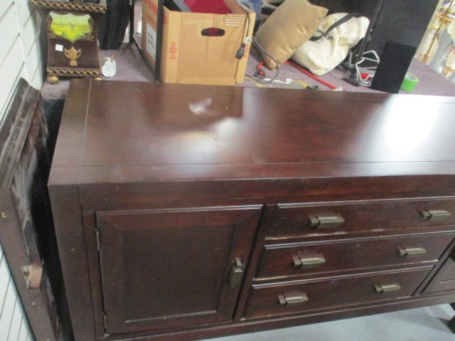 Berlin Woodworking American Hardwood Buffet Server - 2