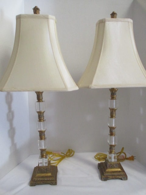 Pair of CBK Styles, Inc. Hollywood Regency Style Stacked Lucite Block Column Buffet Lamps: 30 1/2"h, Local Pickup Only