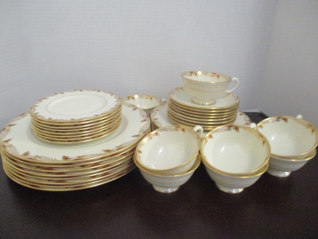 39 Pieces of Lenox "Essex" China (1 of 10)