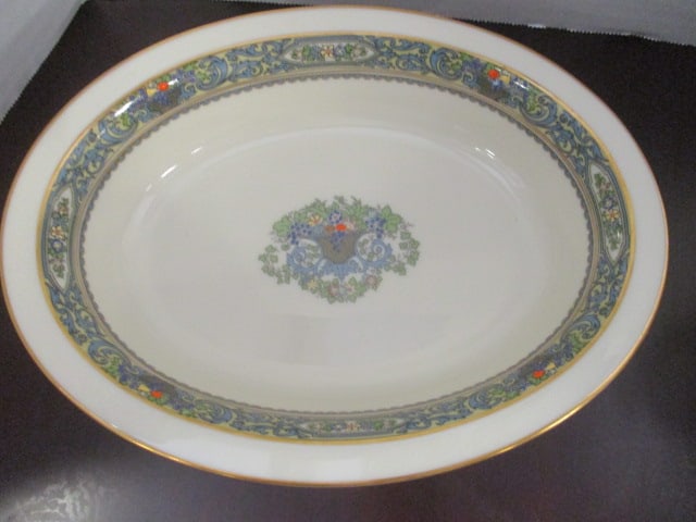 Lenox "Autumn" China Serving Pieces - 5