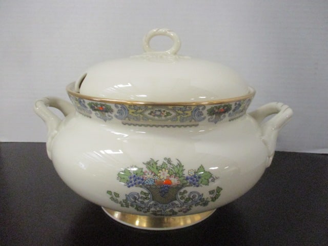 Lenox "Autumn" China Serving Pieces - 8