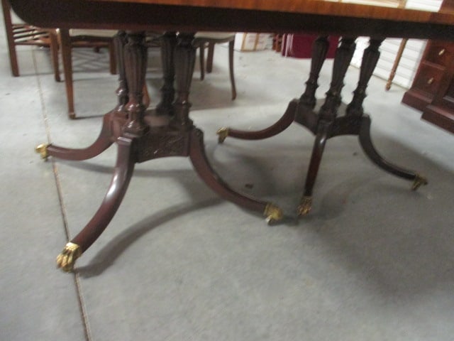 Baker Furniture Double Pedestal Dining Table with Three Leaves - 7