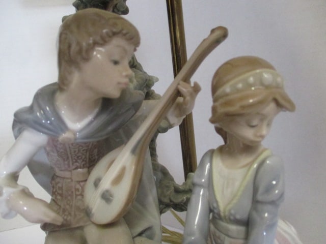 Custom Made Lladro "Serenade" Porcelain Figural Table Lamp - 4
