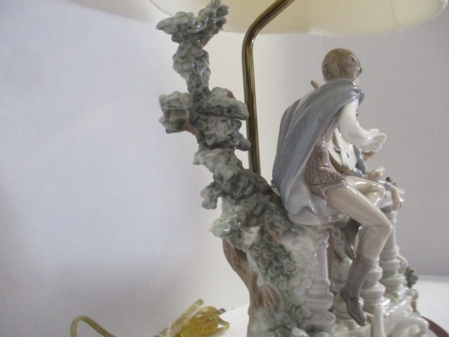 Custom Made Lladro "Serenade" Porcelain Figural Table Lamp - 5