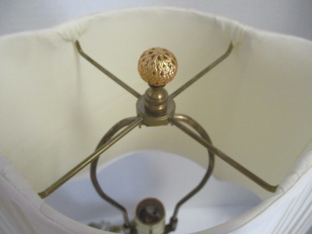 Custom Made Lladro "Serenade" Porcelain Figural Table Lamp - 7