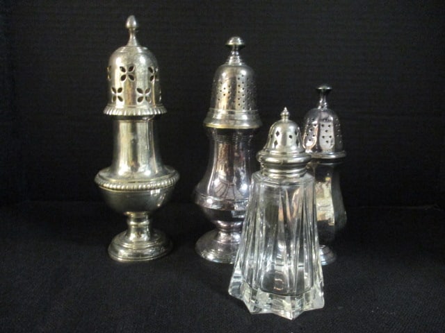 Four Vintage Victorian Silverplated Vanity Body Powder Shakers (1 of 8)