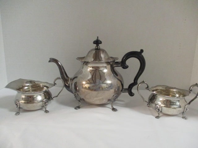 Vintage Sterling Silver 3 Piece Tea Set with Lion Head Feet (1 of 8)