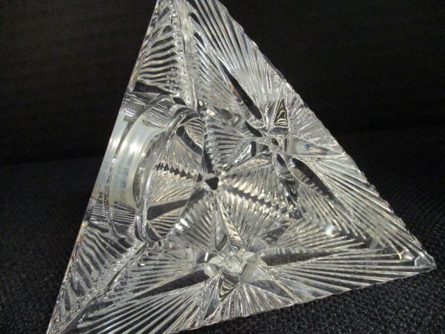 Waterford Crystal Pyramid Form Quartz Desk Clock Paperweight - 3