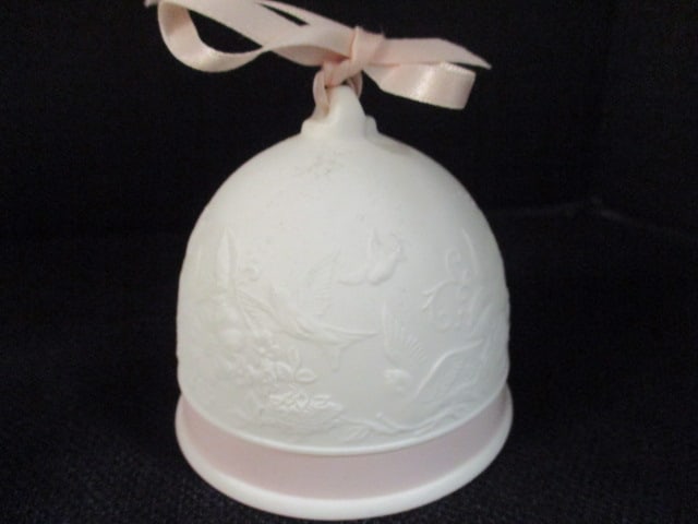 Four Lladro Annual Christmas Porcelain Bells - 2