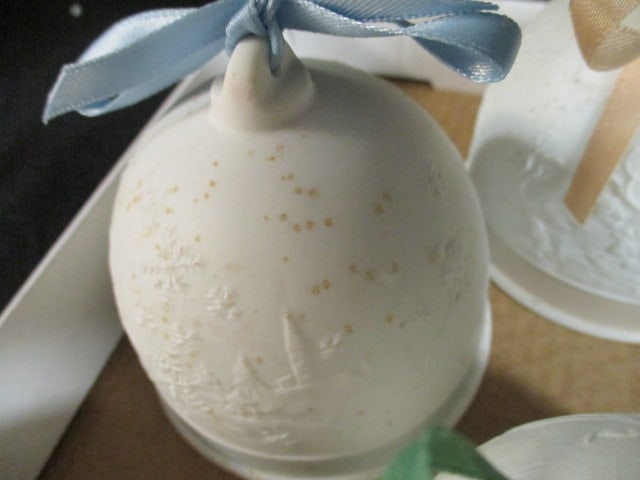 Four Lladro Annual Christmas Porcelain Bells - 5