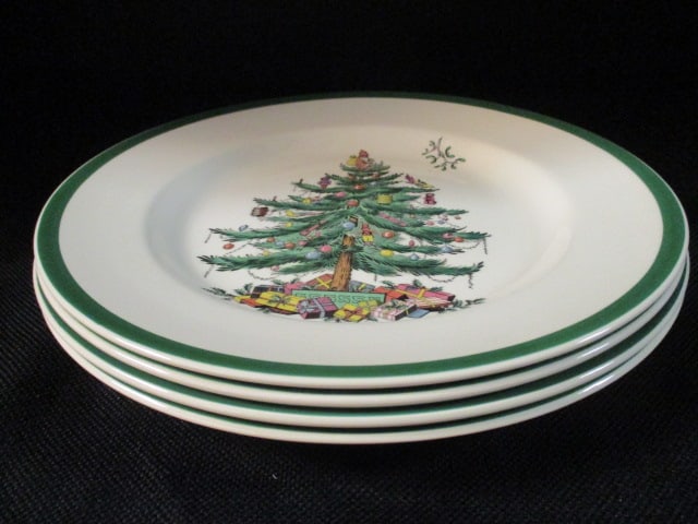 Four Spode Christmas Tree Dinner Plates (1 of 4)