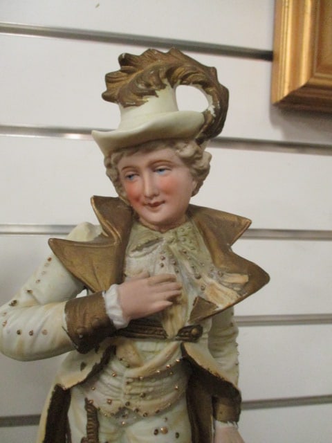 Victorian Bisque Ware Porcelain Figures - 3