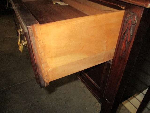 Vintage Pennsylvania Furniture Co. Mahogany 2 Drawer Sideboard Server - 4