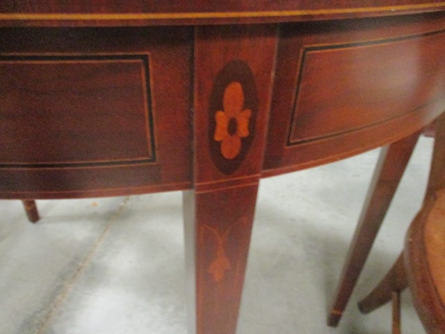 Federal Style Mahogany Gateleg Demilune Table - 3