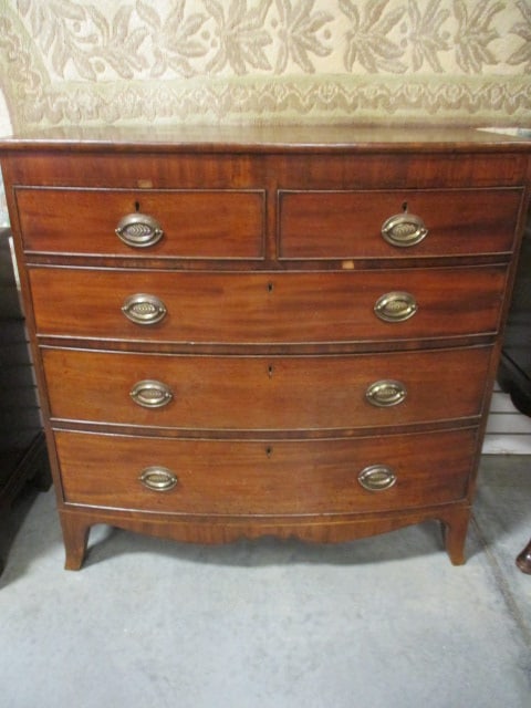 Antique Inlaid Band Design Bowfront 2 over 3 Chest of Drawers (1 of 5)