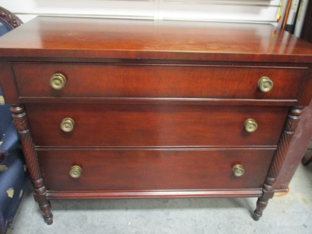 Vintage Kindel Grand Rapids Empire Style Mahogany 3 Drawer Chest (1 of 7)