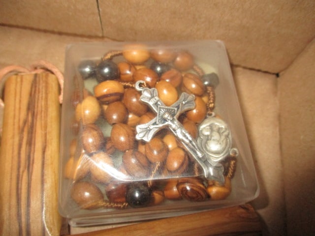 Olive Tree Cross and Rosary, 1987 Fontanini Miniature Nativity and 3 Piece Polyclay Nativity - 4