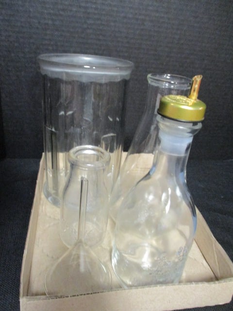 Vintage Glassware (1 of 6)