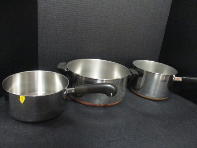 Two Revere Ware Stainless Sauce Pots and Stock Pot (1 of 5)