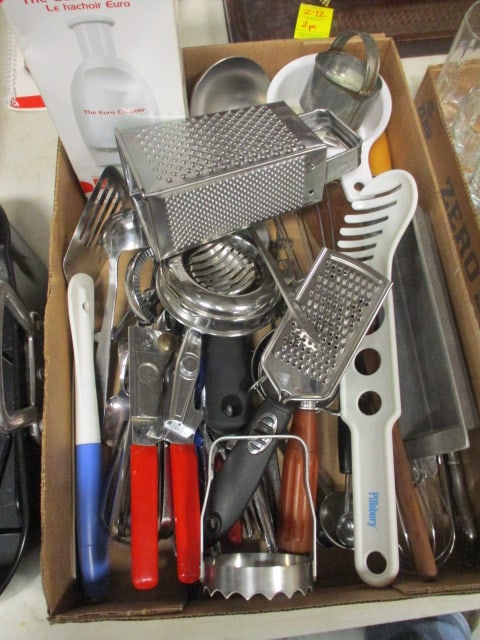 Grouping of Kitchen Utensils and Coppers: .
