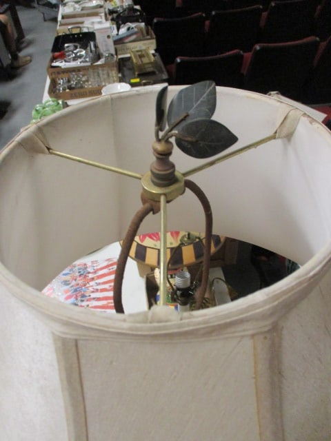 Handpainted Ivy Design Floor Lamp - 5