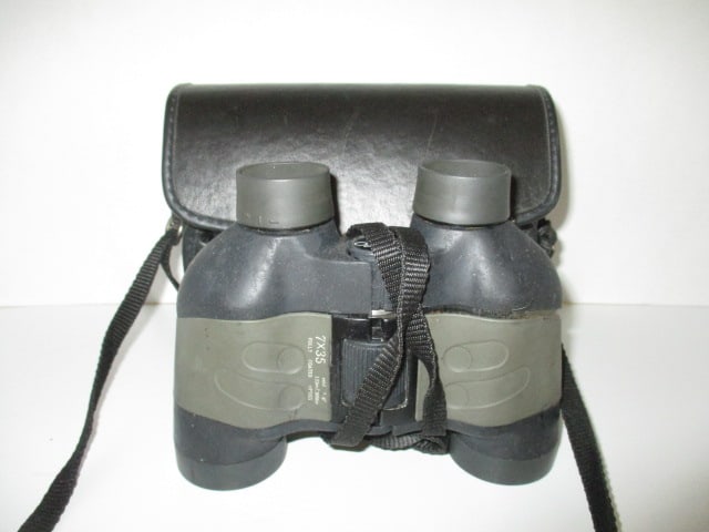 Apollo FoCo 7x35 Binoculars in Case: .