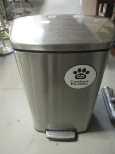Stainless Steel Step Trash Can with Removable Plastic Liner and: "Crocket Doodles" Magnet, 27"